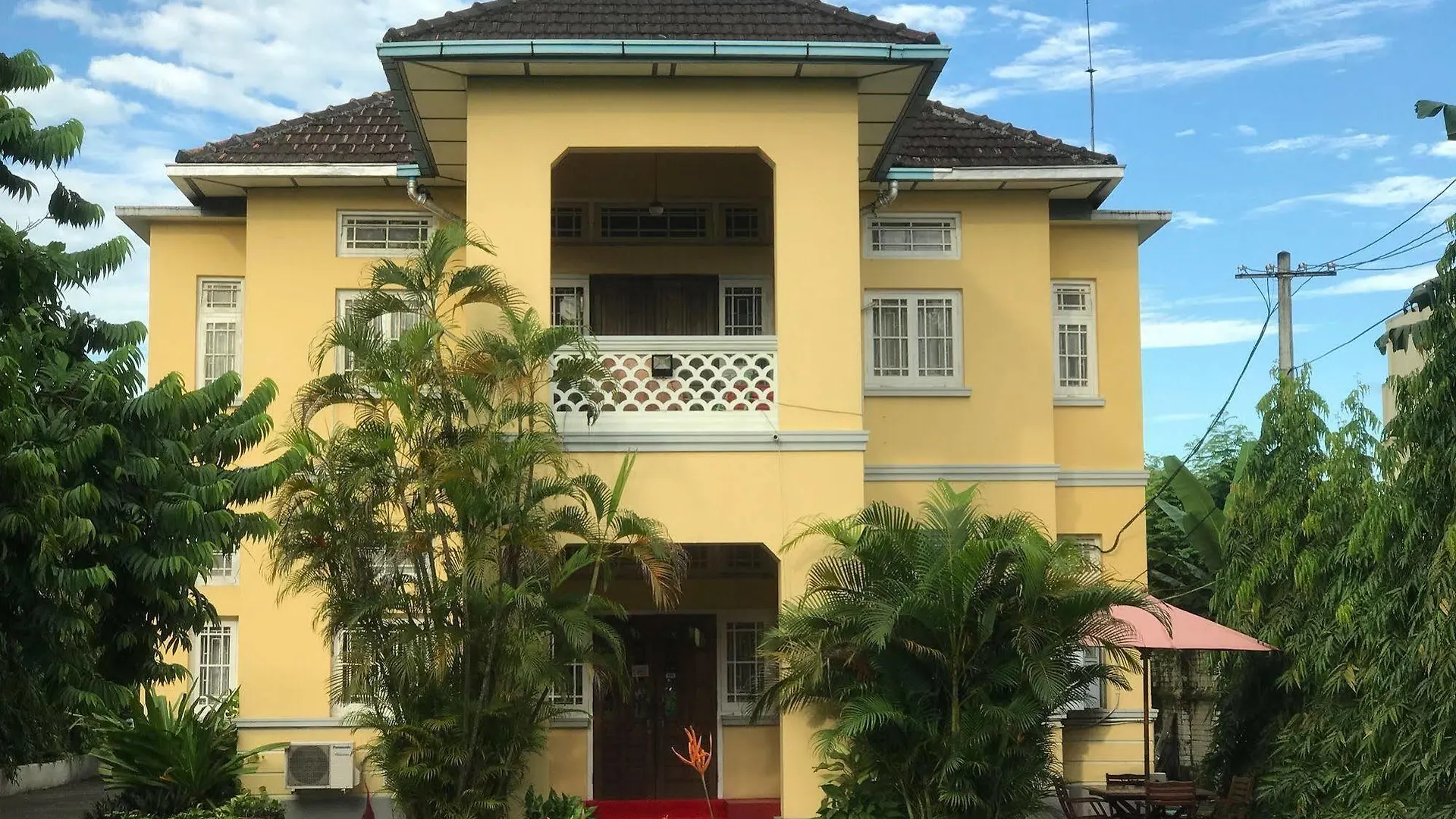 Golden Guest Inn Yangon