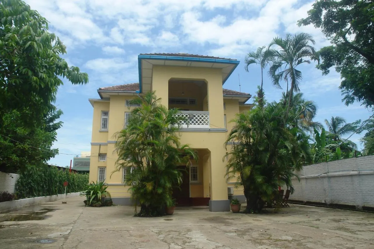 Golden Guest Inn Yangon 2*,  Myanmar